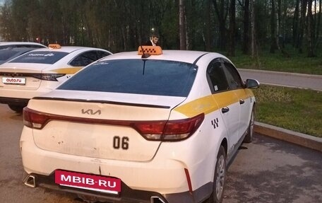 KIA Rio IV, 2021 год, 950 000 рублей, 3 фотография
