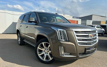 Cadillac Escalade IV, 2016 год, 5 299 000 рублей, 2 фотография