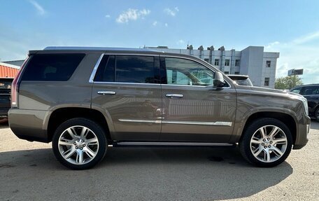 Cadillac Escalade IV, 2016 год, 5 299 000 рублей, 9 фотография