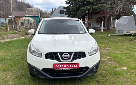 Nissan Qashqai, 2011 год, 850 000 рублей, 1 фотография
