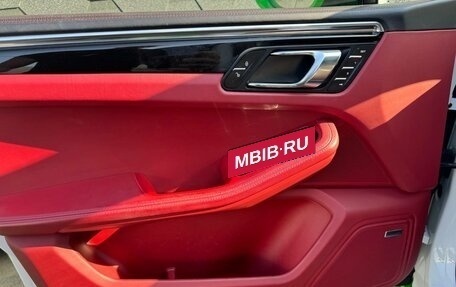 Porsche Macan I рестайлинг, 2015 год, 2 850 000 рублей, 23 фотография