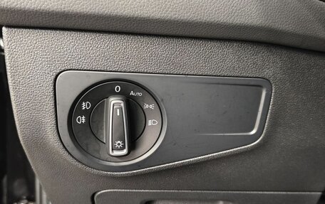 Volkswagen Tiguan II, 2019 год, 2 994 000 рублей, 9 фотография