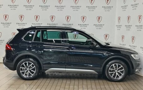 Volkswagen Tiguan II, 2019 год, 2 994 000 рублей, 4 фотография