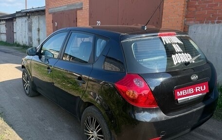 KIA cee'd I рестайлинг, 2007 год, 300 000 рублей, 14 фотография