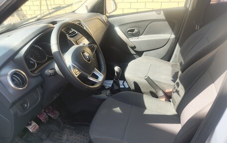 Renault Sandero II рестайлинг, 2019 год, 445 000 рублей, 4 фотография