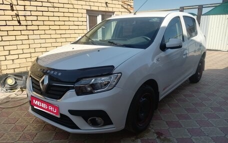Renault Sandero II рестайлинг, 2019 год, 445 000 рублей, 2 фотография