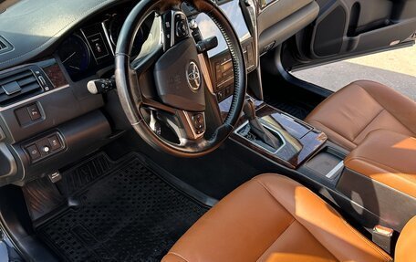 Toyota Camry, 2016 год, 2 070 000 рублей, 7 фотография