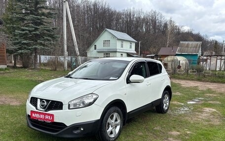Nissan Qashqai, 2011 год, 850 000 рублей, 3 фотография