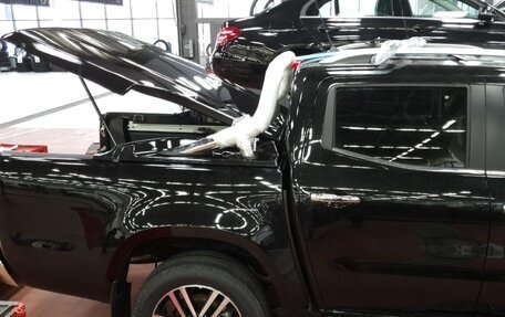 Mercedes-Benz X-Класс I, 2018 год, 3 800 000 рублей, 2 фотография