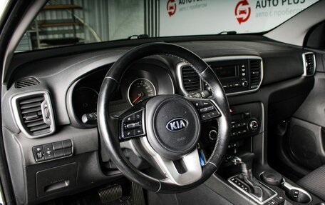 KIA Sportage IV рестайлинг, 2021 год, 2 419 000 рублей, 7 фотография
