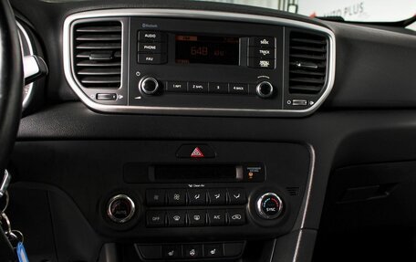 KIA Sportage IV рестайлинг, 2021 год, 2 419 000 рублей, 10 фотография