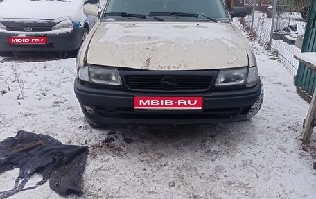 Opel Astra F, 1996 год, 100 000 рублей, 1 фотография