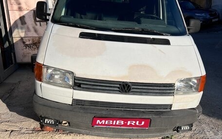 Volkswagen Transporter T4, 1992 год, 450 000 рублей, 1 фотография