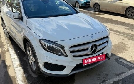 Mercedes-Benz GLA, 2015 год, 1 860 000 рублей, 3 фотография