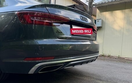 Audi A4, 2019 год, 3 200 000 рублей, 15 фотография