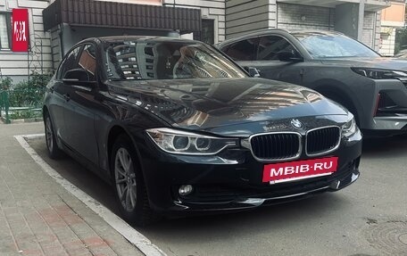 BMW 3 серия, 2013 год, 1 350 000 рублей, 2 фотография