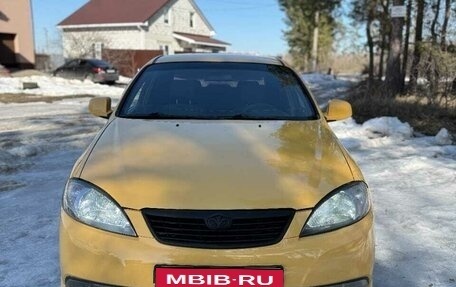 Daewoo Gentra II, 2014 год, 350 000 рублей, 1 фотография