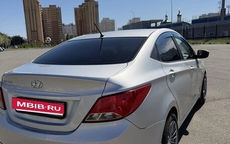 Hyundai Solaris II рестайлинг, 2016 год, 1 050 000 рублей, 4 фотография