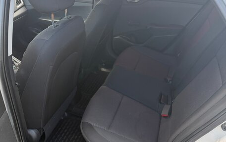 Hyundai Solaris II рестайлинг, 2017 год, 1 150 000 рублей, 13 фотография
