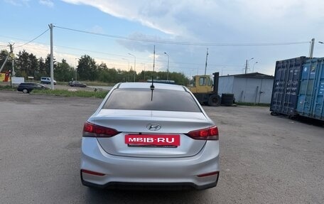 Hyundai Solaris II рестайлинг, 2017 год, 1 150 000 рублей, 5 фотография