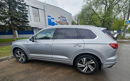 Volkswagen Touareg III, 2018 год, 5 800 000 рублей, 13 фотография