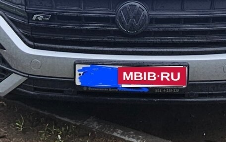 Volkswagen Touareg III, 2018 год, 5 800 000 рублей, 9 фотография