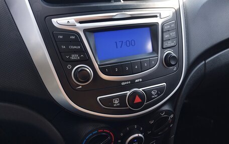 Hyundai Solaris II рестайлинг, 2012 год, 920 000 рублей, 11 фотография