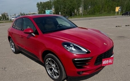 Porsche Macan I рестайлинг, 2017 год, 4 900 000 рублей, 2 фотография