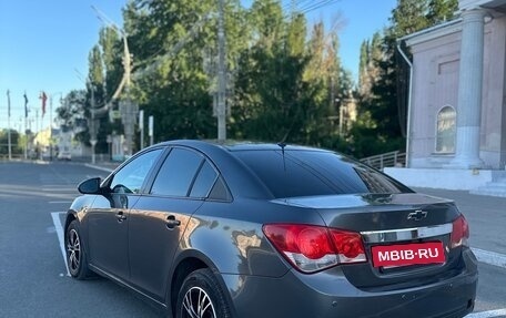 Chevrolet Cruze II, 2011 год, 645 000 рублей, 8 фотография