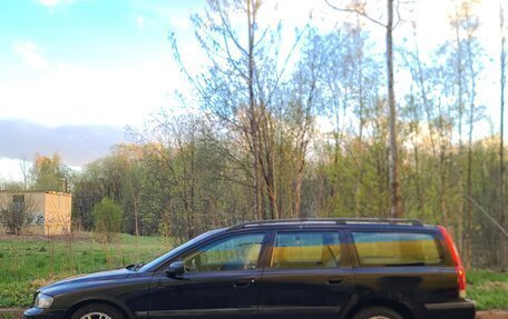 Volvo V70 III рестайлинг, 2004 год, 700 000 рублей, 9 фотография