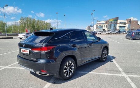Lexus RX IV рестайлинг, 2021 год, 5 780 000 рублей, 4 фотография