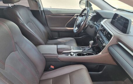 Lexus RX IV рестайлинг, 2021 год, 5 780 000 рублей, 13 фотография