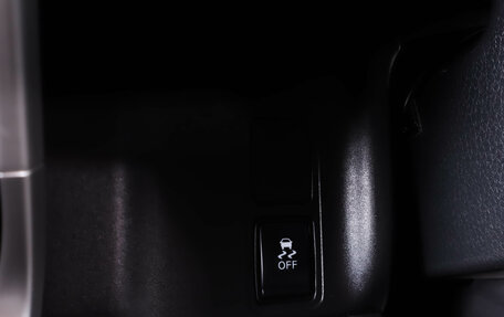 Nissan Serena IV, 2018 год, 2 249 000 рублей, 23 фотография
