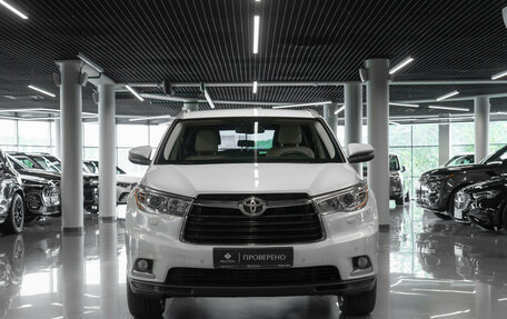 Toyota Highlander III, 2014 год, 2 790 000 рублей, 3 фотография