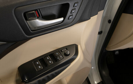Toyota Highlander III, 2014 год, 2 790 000 рублей, 16 фотография
