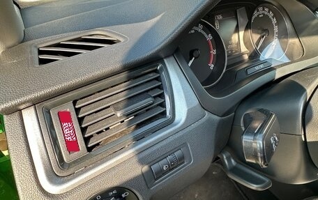 Skoda Rapid I, 2018 год, 1 000 000 рублей, 14 фотография