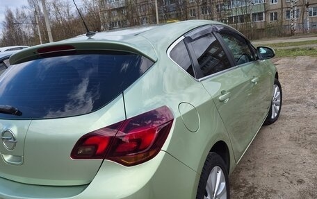 Opel Astra J, 2011 год, 750 000 рублей, 5 фотография