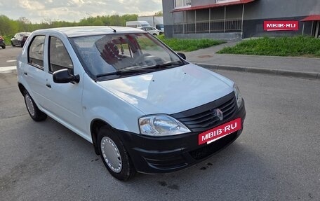 Renault Logan I, 2010 год, 365 000 рублей, 2 фотография