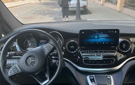 Mercedes-Benz V-Класс, 2020 год, 4 850 000 рублей, 9 фотография