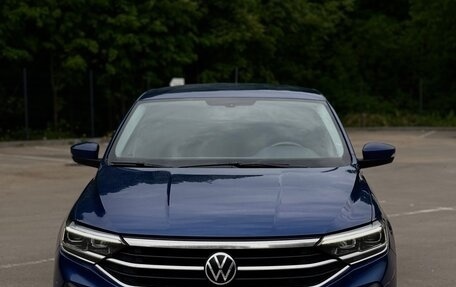 Volkswagen Polo VI (EU Market), 2021 год, 1 690 000 рублей, 2 фотография