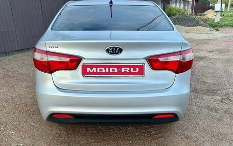 KIA Rio III рестайлинг, 2012 год, 900 000 рублей, 6 фотография