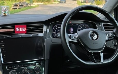 Volkswagen Golf VII, 2017 год, 2 100 000 рублей, 12 фотография