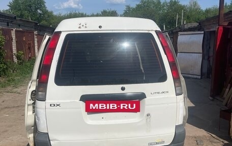 Toyota Lite Ace IV, 2000 год, 180 000 рублей, 4 фотография