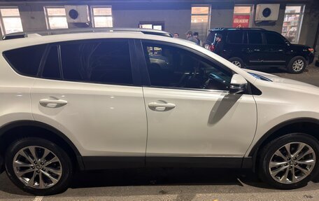 Toyota RAV4, 2019 год, 2 950 000 рублей, 4 фотография