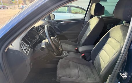 Volkswagen Tiguan II, 2017 год, 2 700 000 рублей, 5 фотография