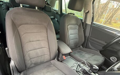 Volkswagen Tiguan II, 2017 год, 2 700 000 рублей, 8 фотография