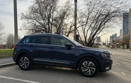 Volkswagen Tiguan II, 2017 год, 2 700 000 рублей, 10 фотография