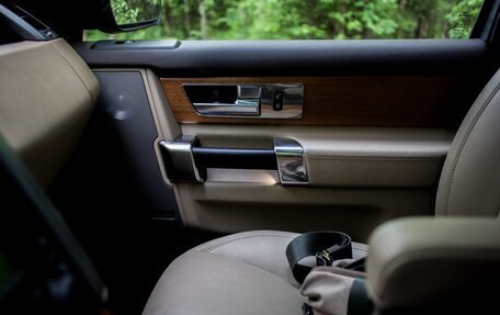 Land Rover Discovery III, 2005 год, 1 500 000 рублей, 13 фотография