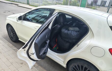 Mercedes-Benz A-Класс, 2015 год, 1 290 000 рублей, 5 фотография
