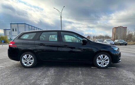 Peugeot 308 II, 2019 год, 1 290 000 рублей, 4 фотография